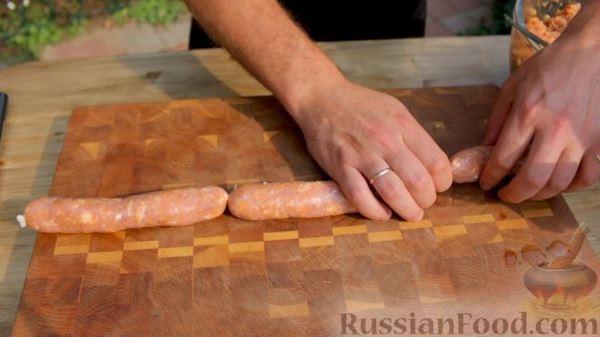 Домашние колбаски для гриля (из св<!--more-->инины и курицы)